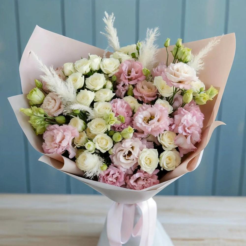 Букет цветов из: Альстромерии и Розы в Тарумовке