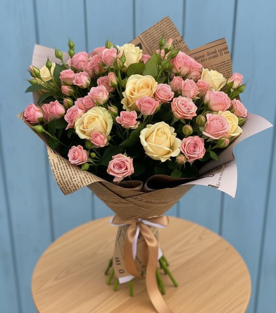 Букет цветов из: Розы в Тарумовке