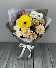 Букет цветов из:  Розы, Герберы и Хризантемы в Тарумовке