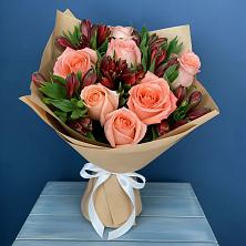 Букет цветов из:  Розы и Альстромерии в Тарумовке