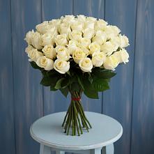 Букет 51 Белая роза Эдлесс Лав в Тарумовке
