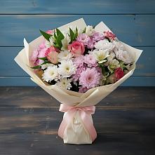 Букет цветов из:  Хризантемы, Альстромерии и Розы в Тарумовке