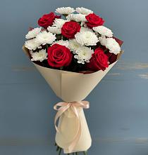 Букет цветов из:  Розы и Хризантемы в Тарумовке