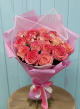 Букет 15 Розовых роз Равель в Тарумовке